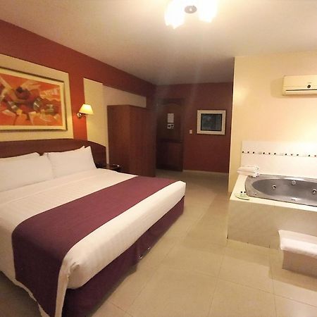Hotel Javier Prado Inn Lima Bagian luar foto