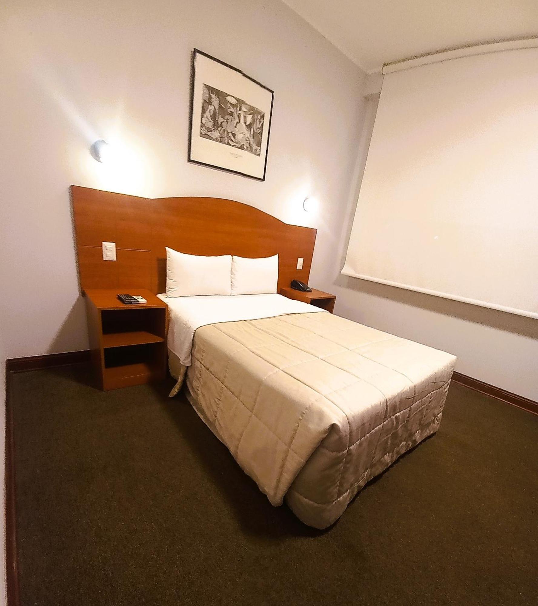 Hotel Javier Prado Inn Lima Bagian luar foto
