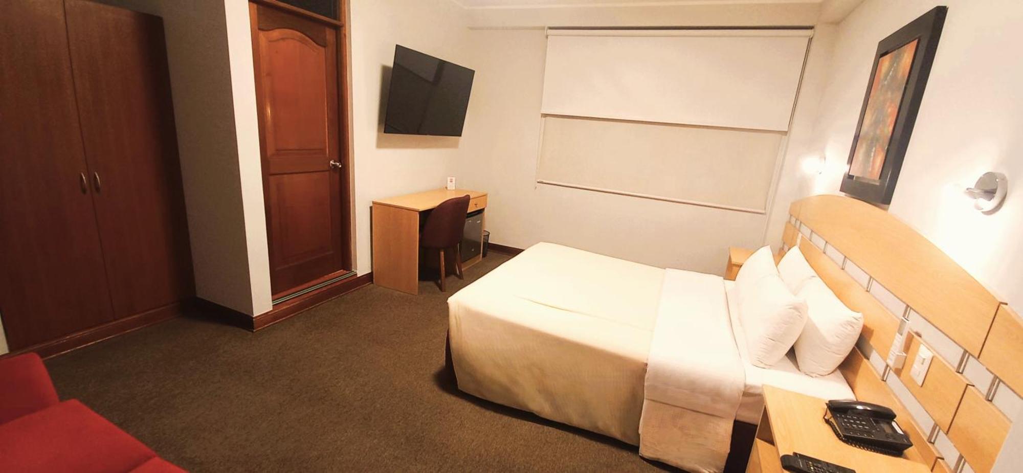 Hotel Javier Prado Inn Lima Bagian luar foto